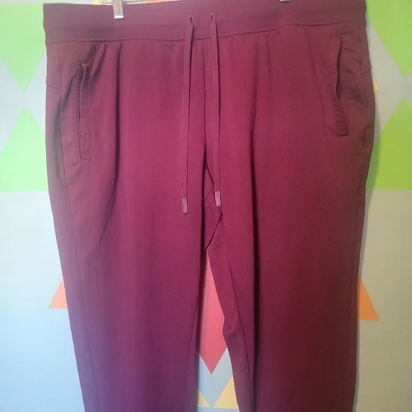 NWOT Athletic Works Maroon Women's Plus Athleisure Knit Pants Size 3X - Picture 2 of 9